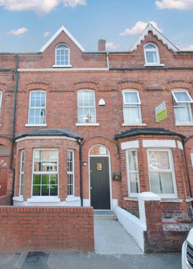 Queens Quarter Townhouse 2 Belfast Esterno foto